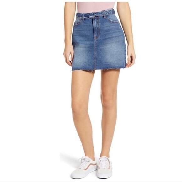 SP Black Label Blue Jeans Medium Wash Belted Raw Hem Denim Mini Skirt Size 29 - Picture 1 of 7